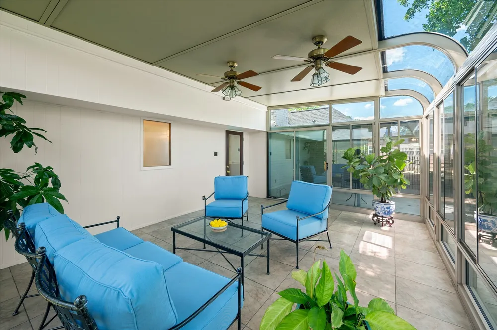1906 Spillers Ln, Houston, TX 77043