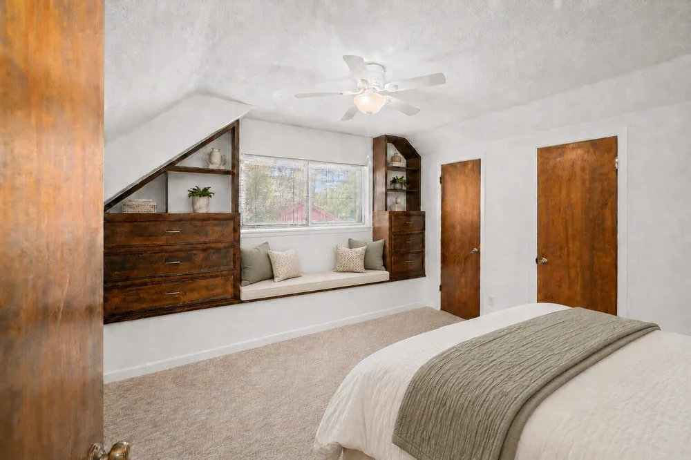 1906 Spillers Ln, Houston, TX 77043
