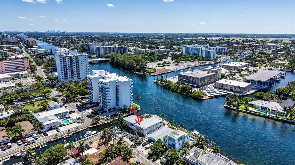 1705 N Riverside Dr, Pompano Beach, FL 33062