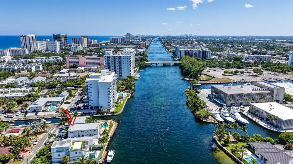 1705 N Riverside Dr, Pompano Beach, FL 33062