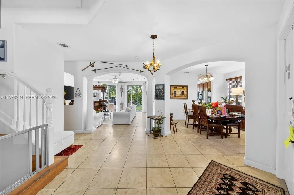 7436 SW 188th Ln, Cutler Bay, FL 33157