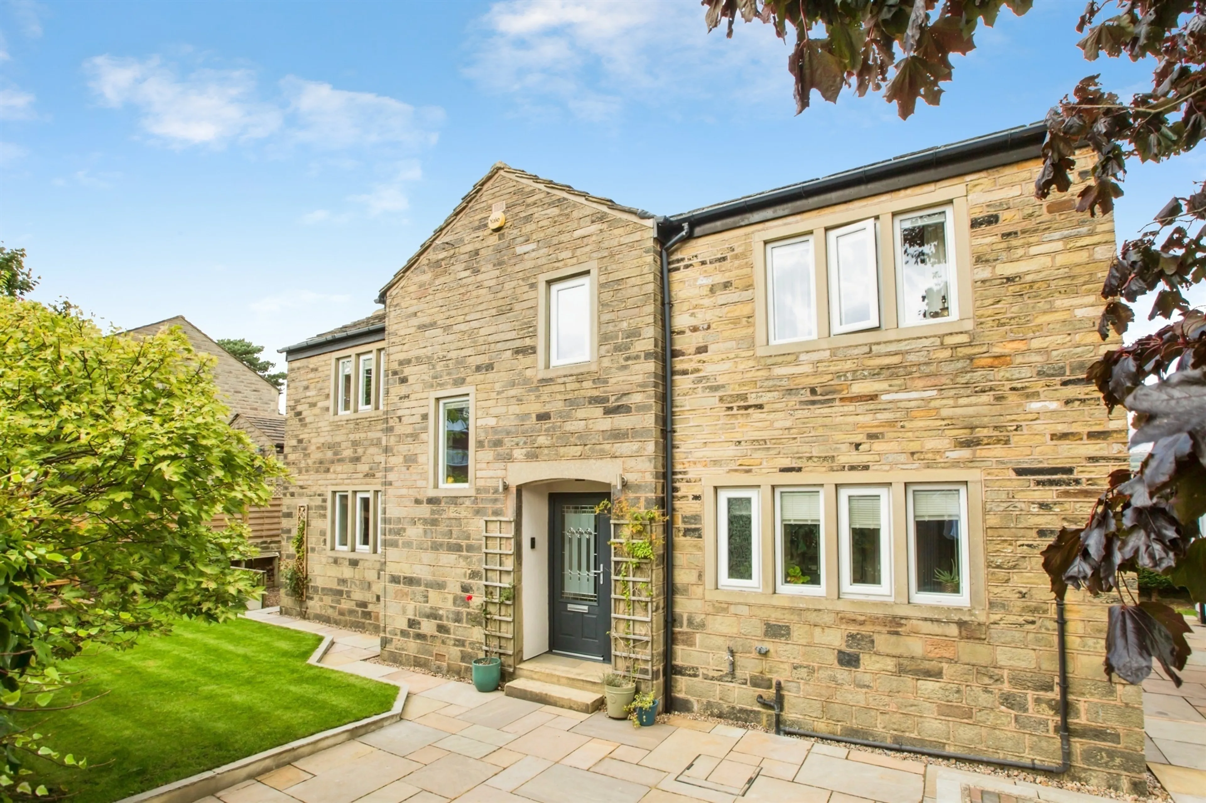 Property photo 0