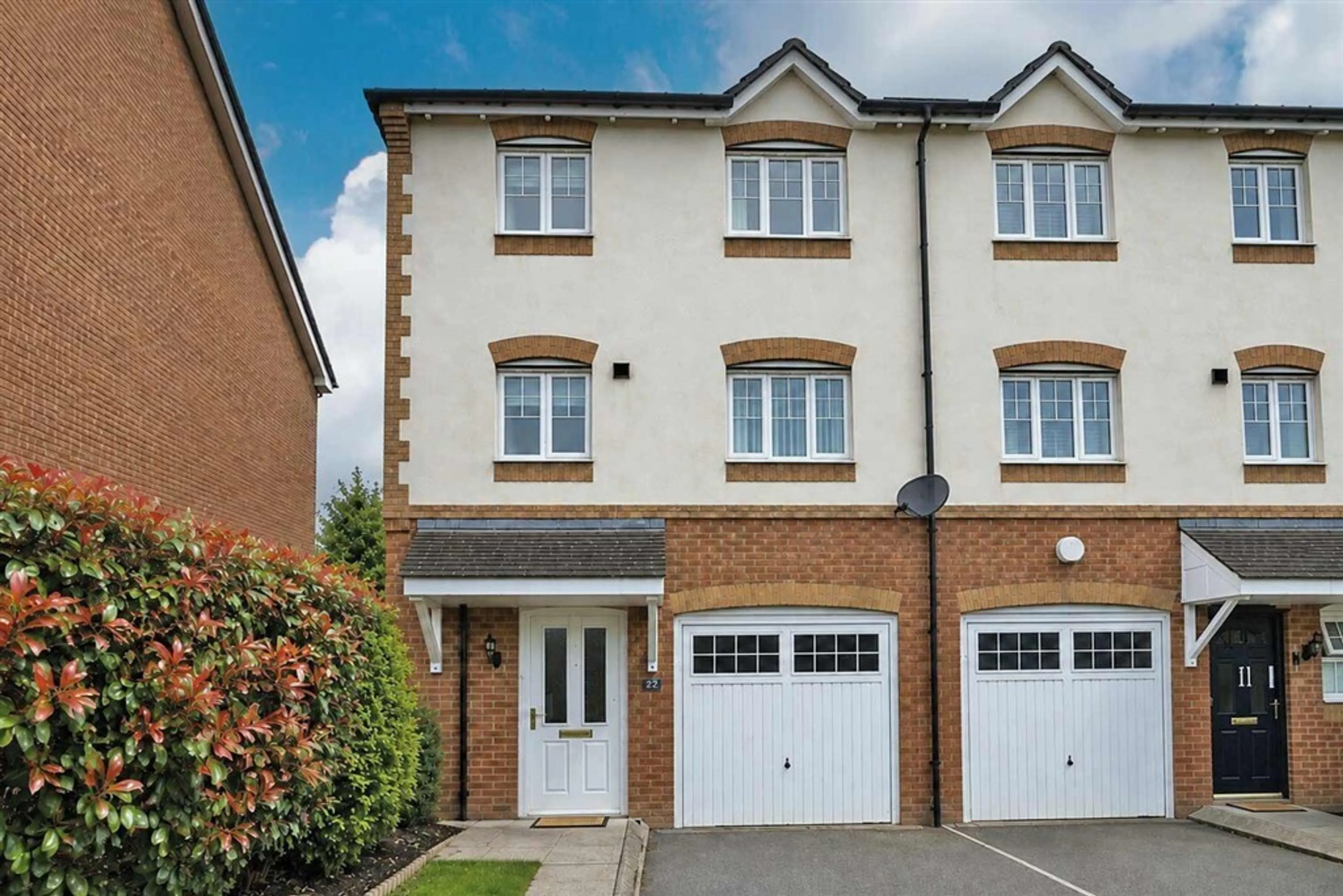 Property at Redhill Park, HULL