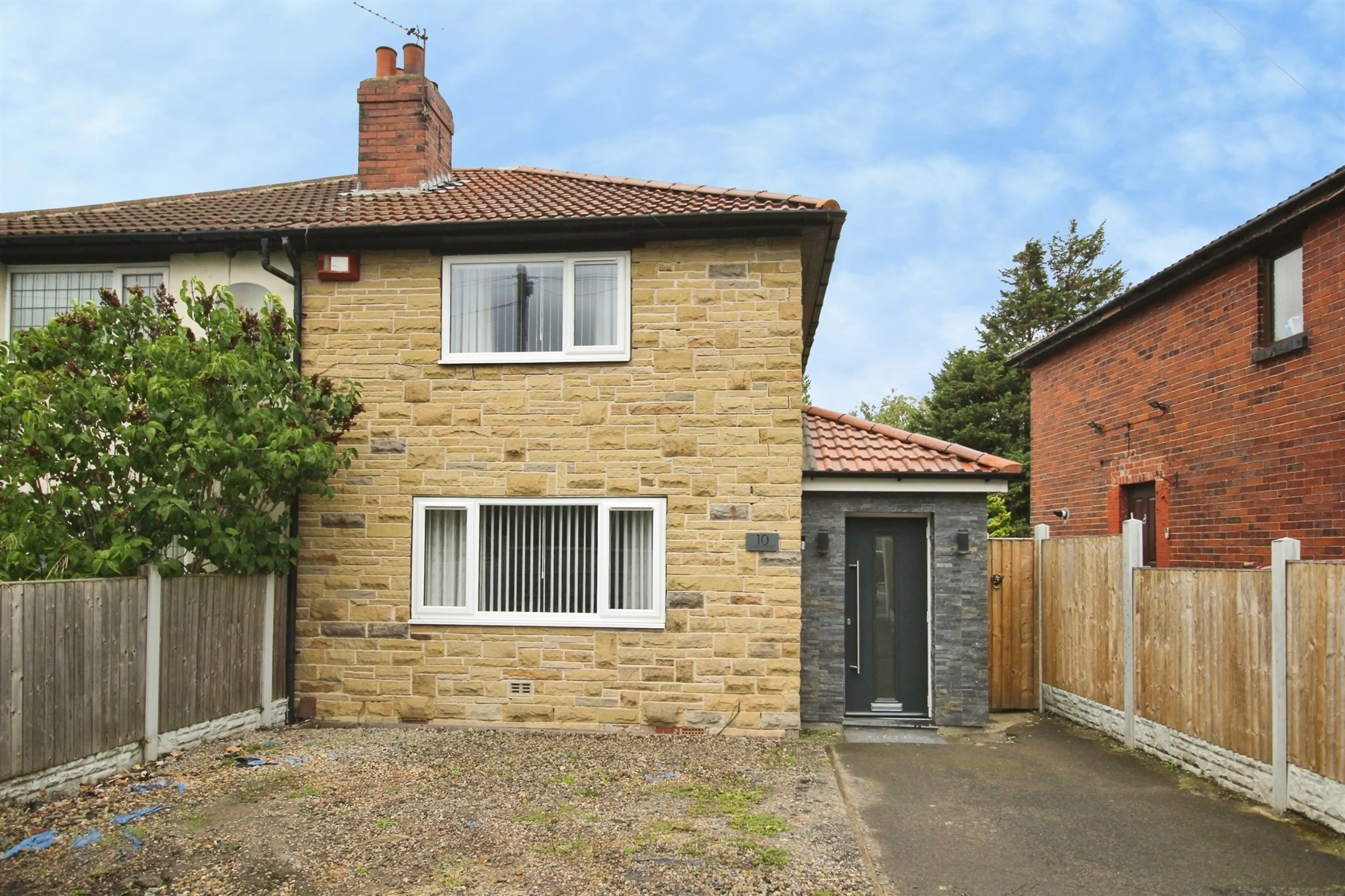 Property photo 0