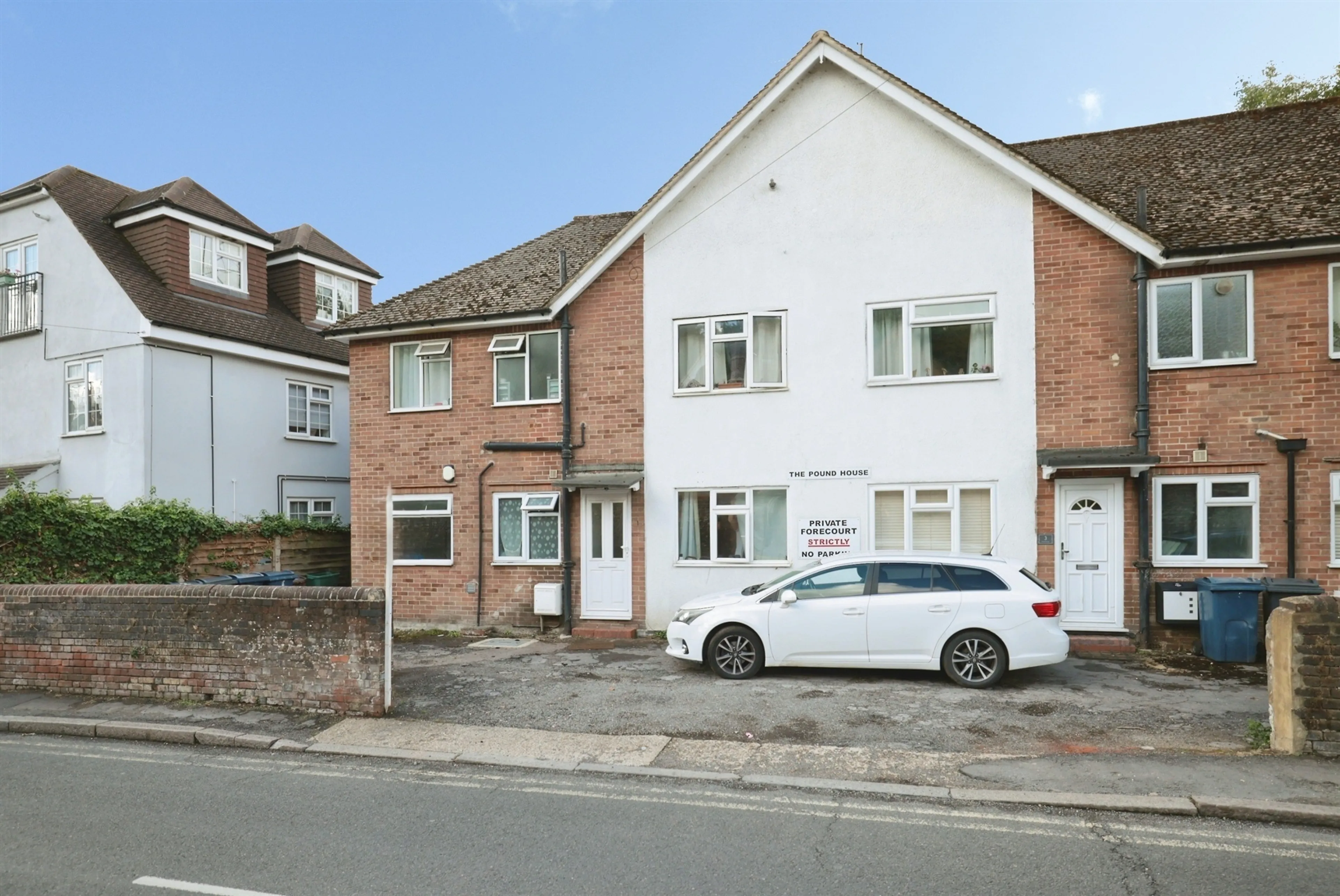 Property photo 0