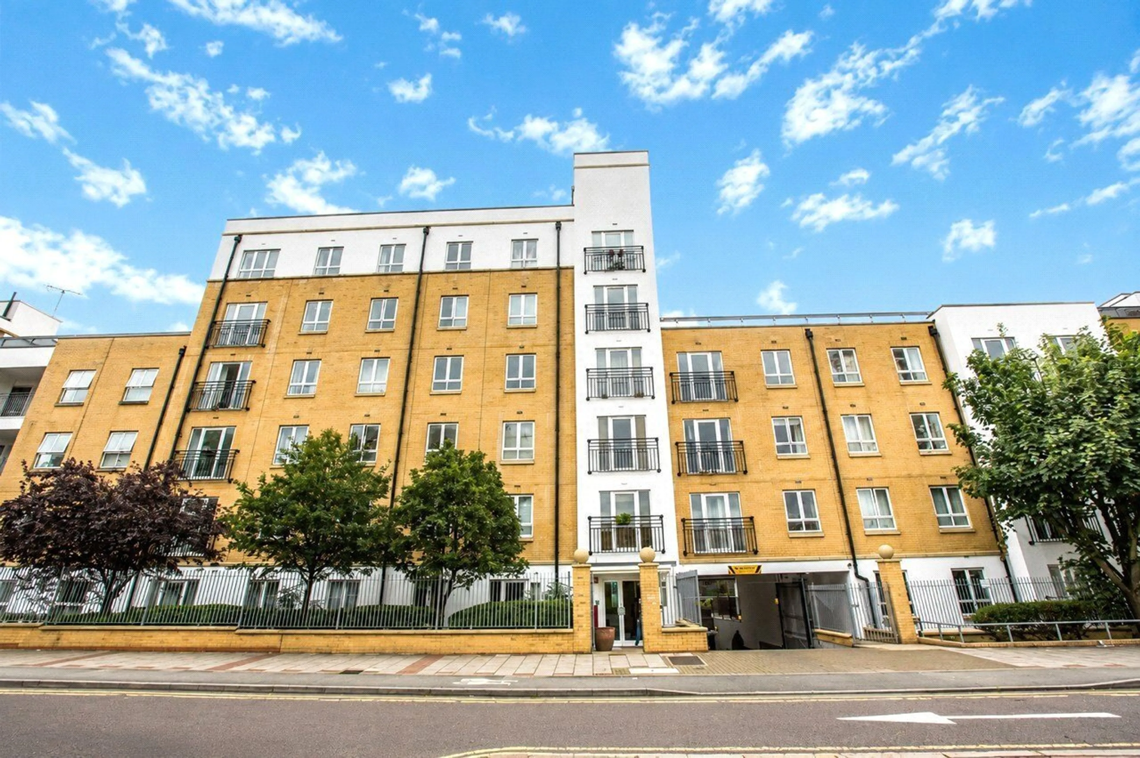 Property photo 0