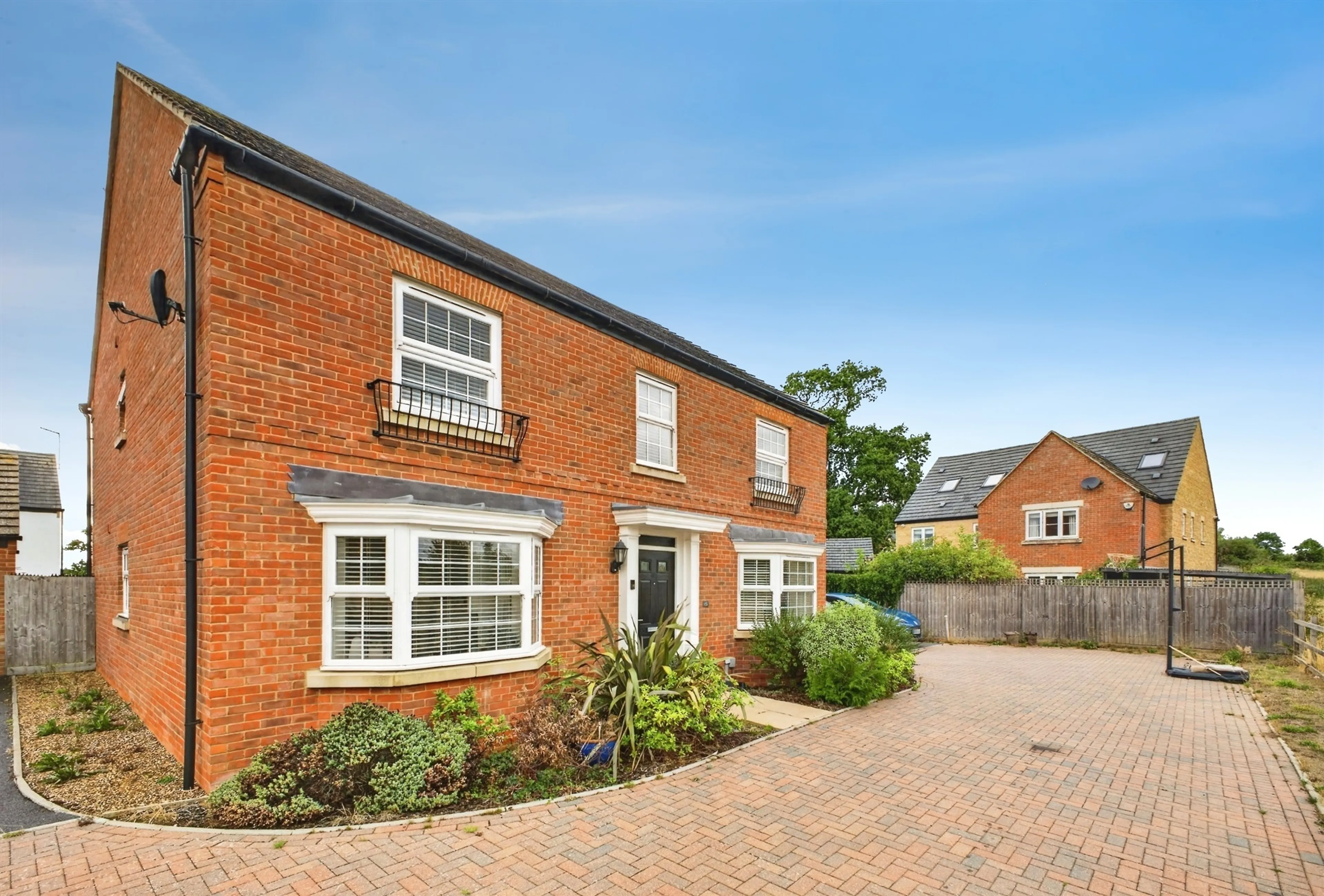 Property photo 0