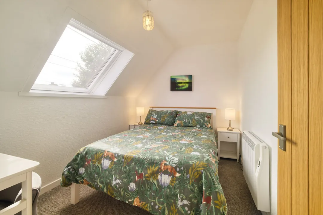 https://mr0.homeflow-assets.co.uk/files/photo/image/48346/5298/_x_/003A2586_HDR-27.jpg