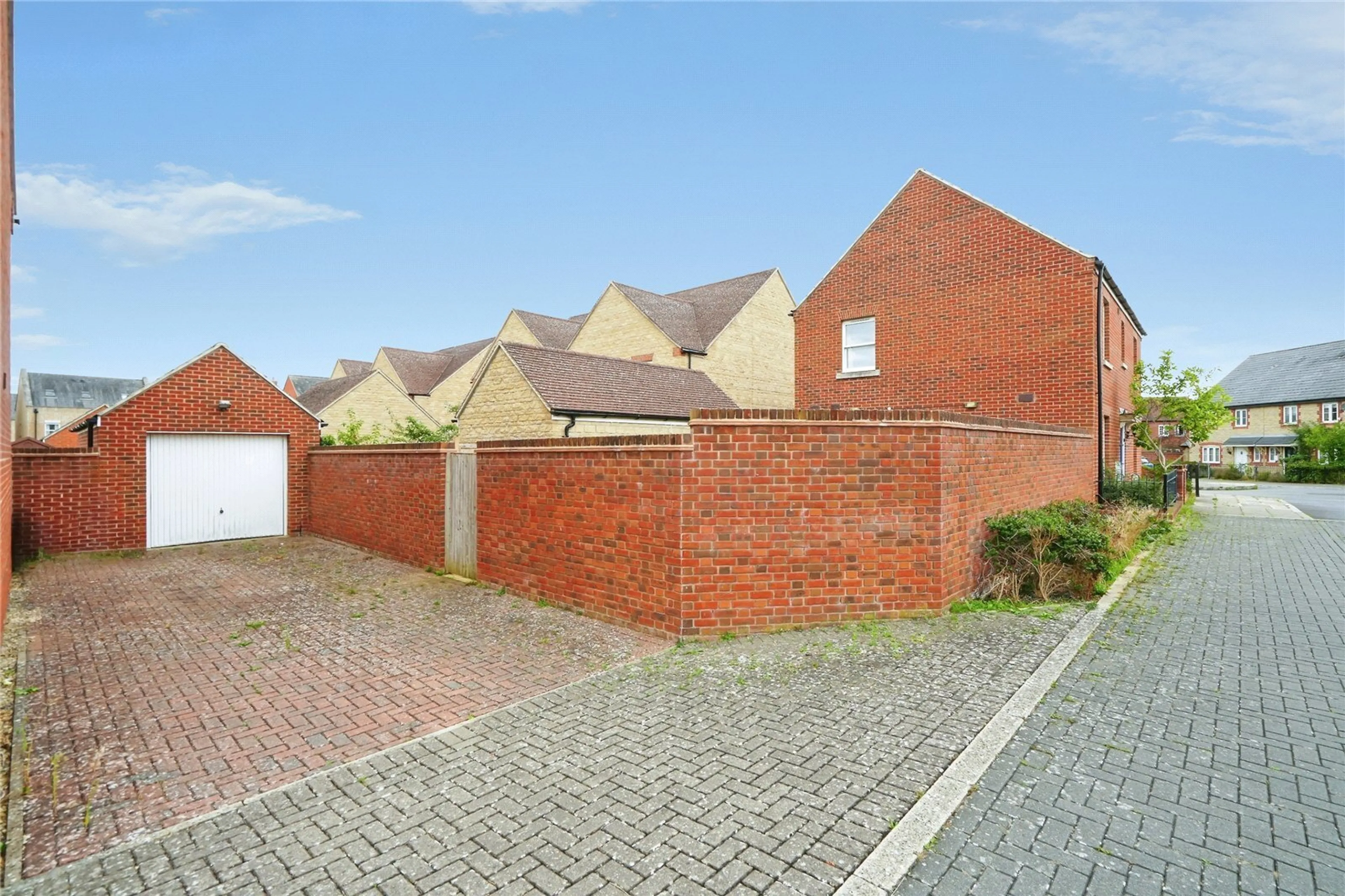 Property photo 16