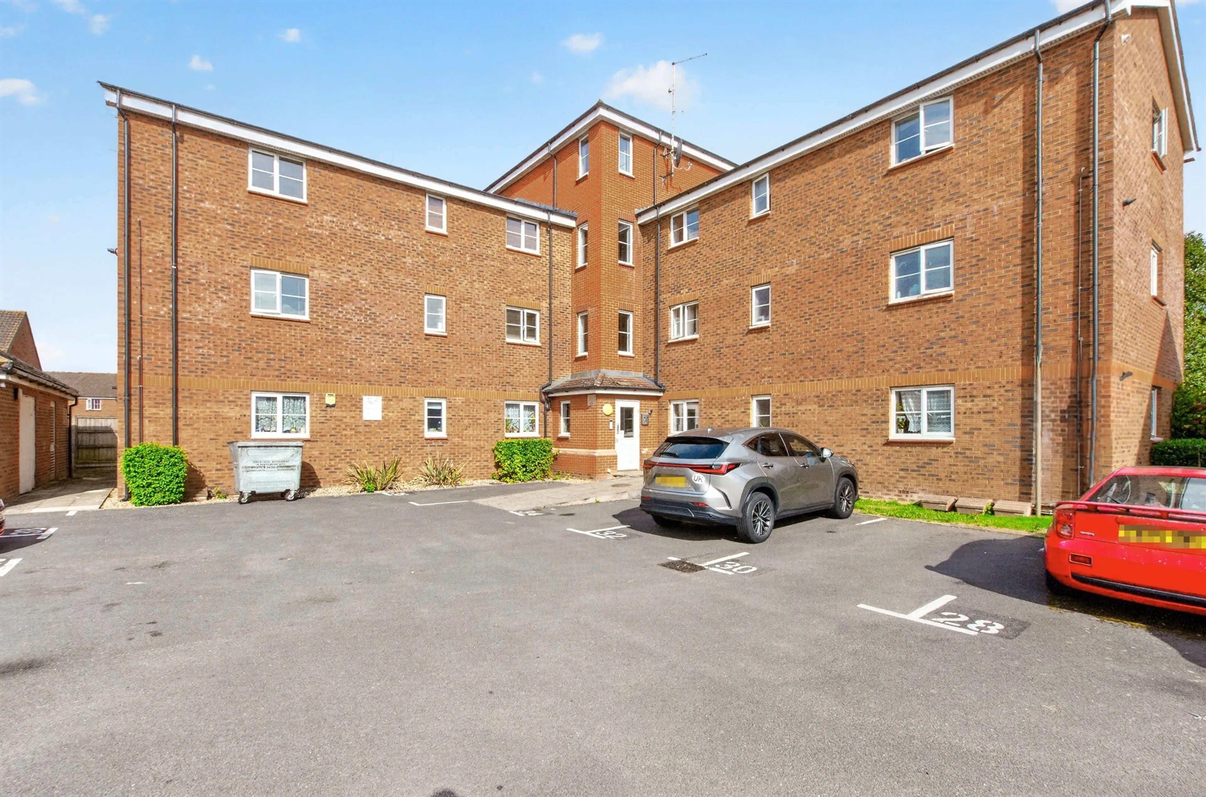 Property at Walker Grove, Hatfield