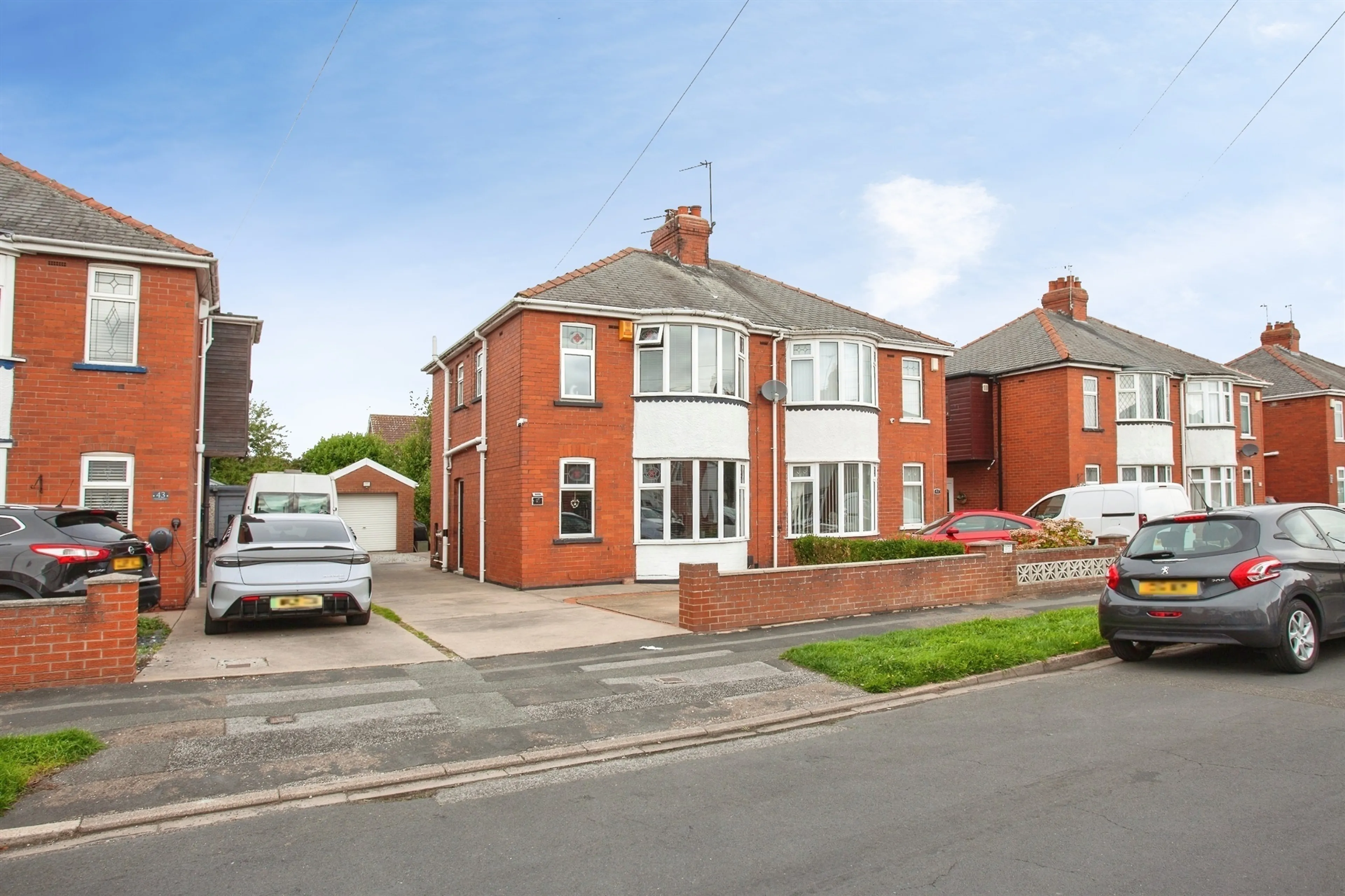 Property photo 0