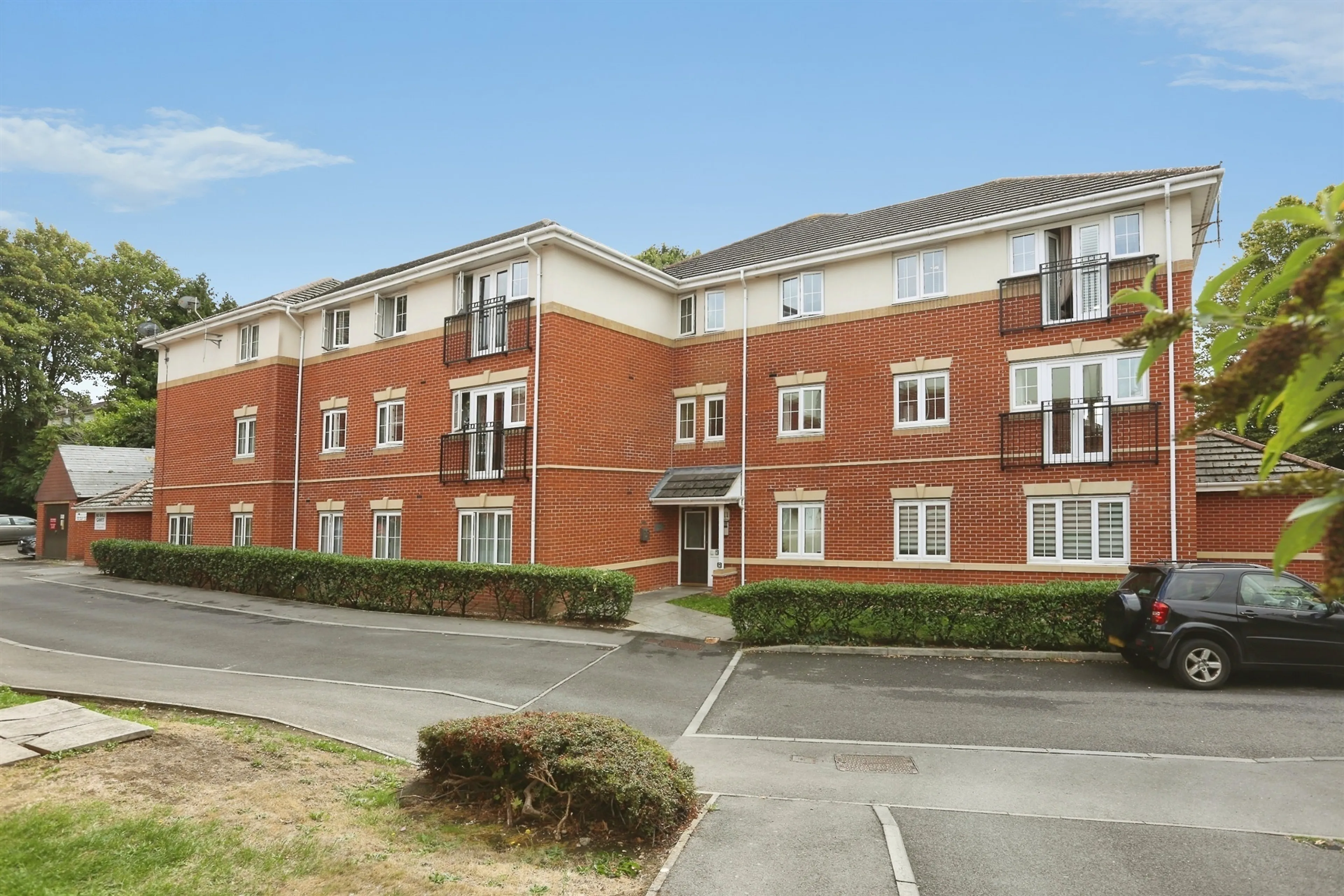 Property at Mirabella Close, Southampton