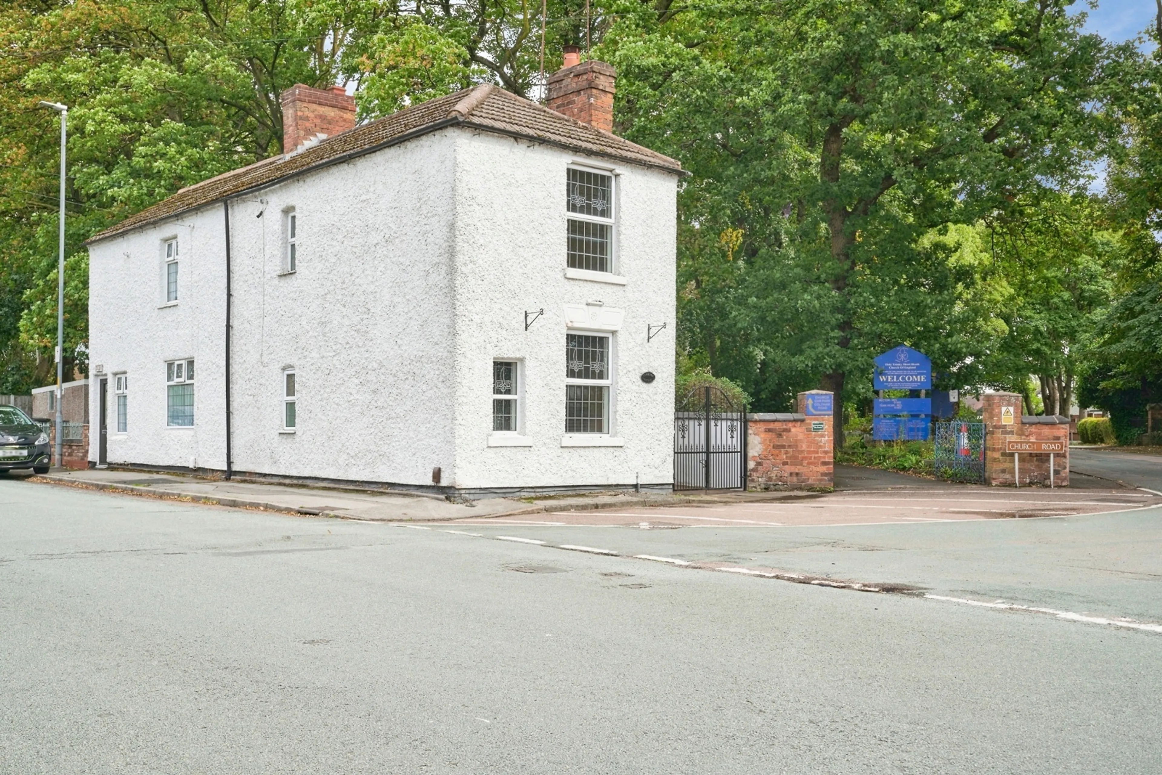 Property photo 0