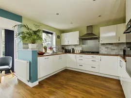 Henry Close, Worksop thumb 3