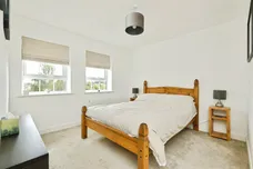 Henry Close, Worksop