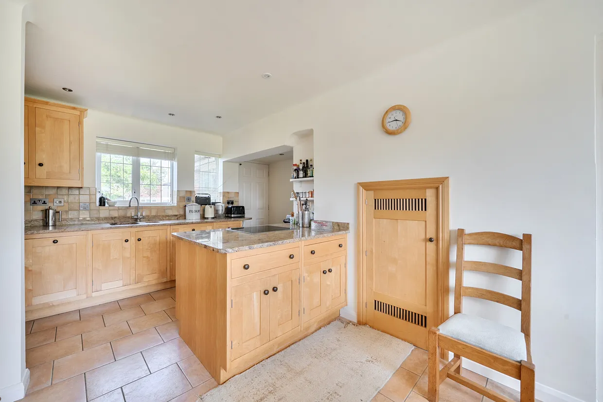 Sea Drive, Bognor Regis, PO22 photo 6