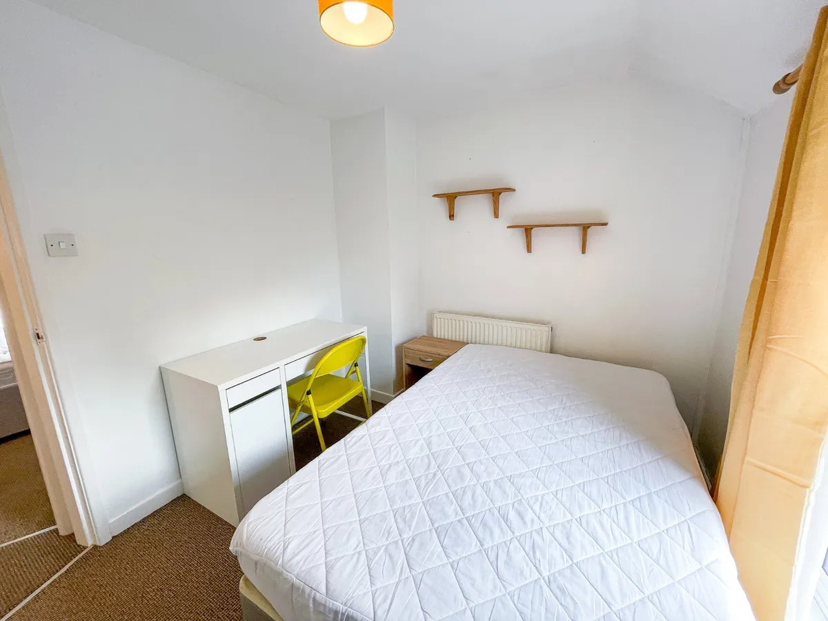 Vron Square, Bangor, Gwynedd, LL57