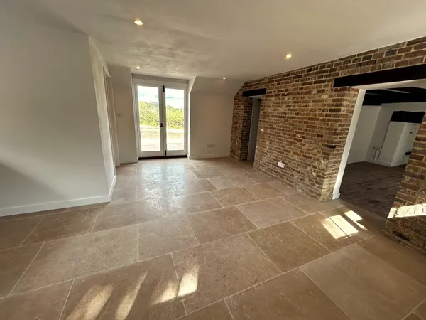 Broad Oak, Heathfield, TN21 photo 6