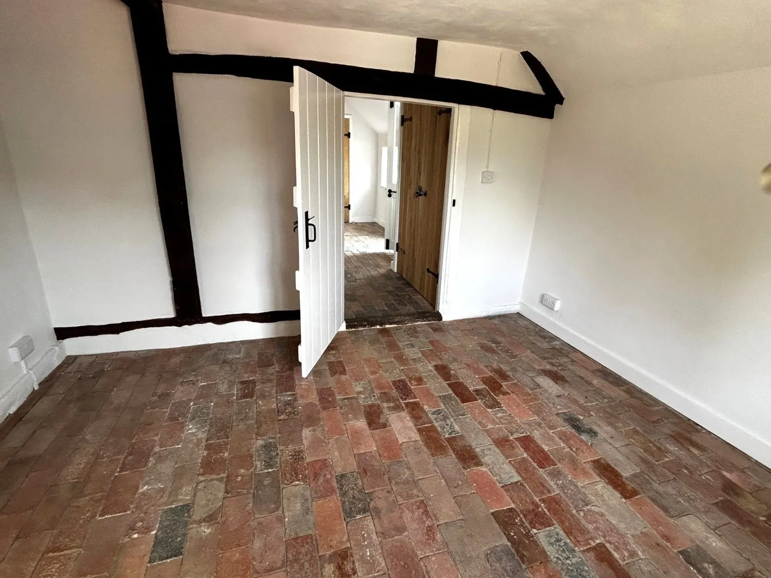 Broad Oak, Heathfield, TN21 photo 7