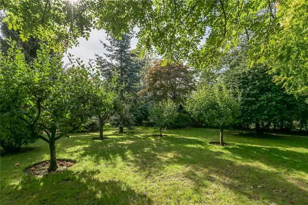 Gaddum Road, Bowdon, WA14 photo 13