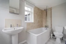Brackley Road, London, W4 photo 11
