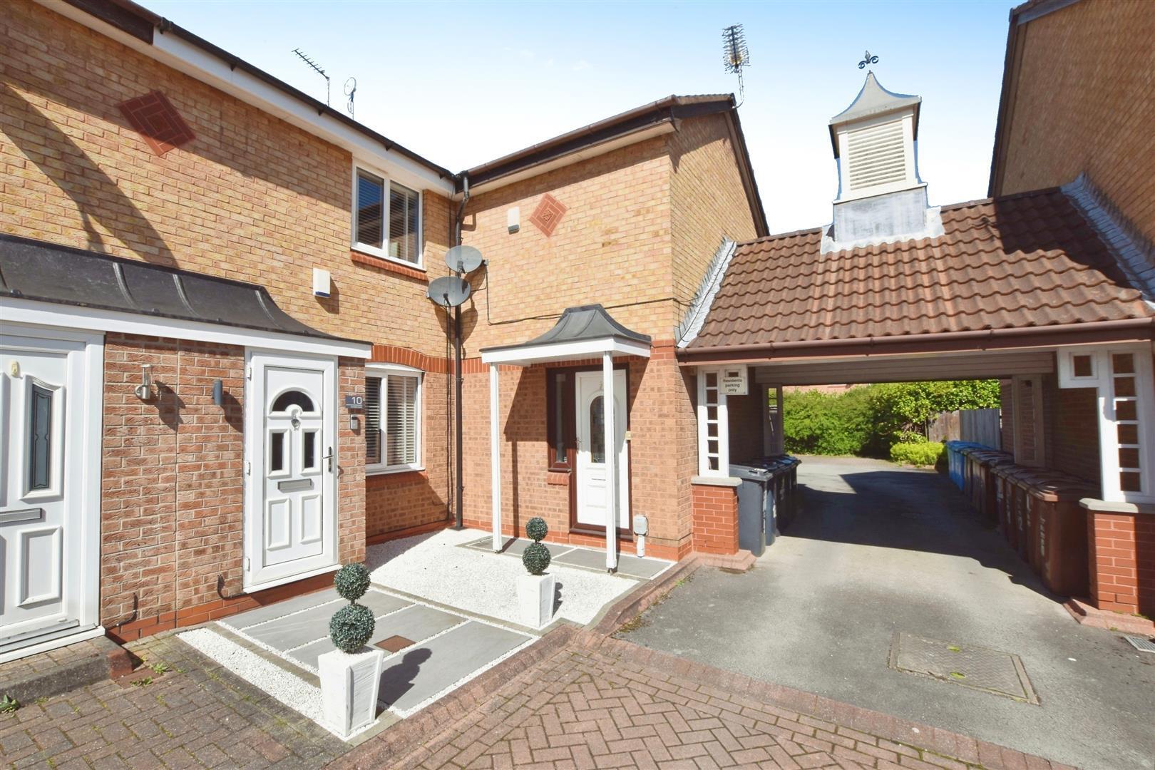 Sandale Court, Hull Image 1