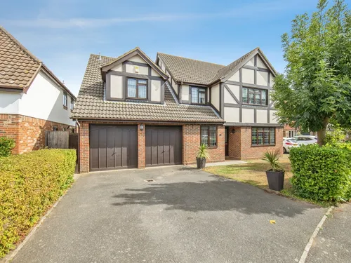 Valleyview Drive, Rushmere St. Andrew, Ipswichphoto