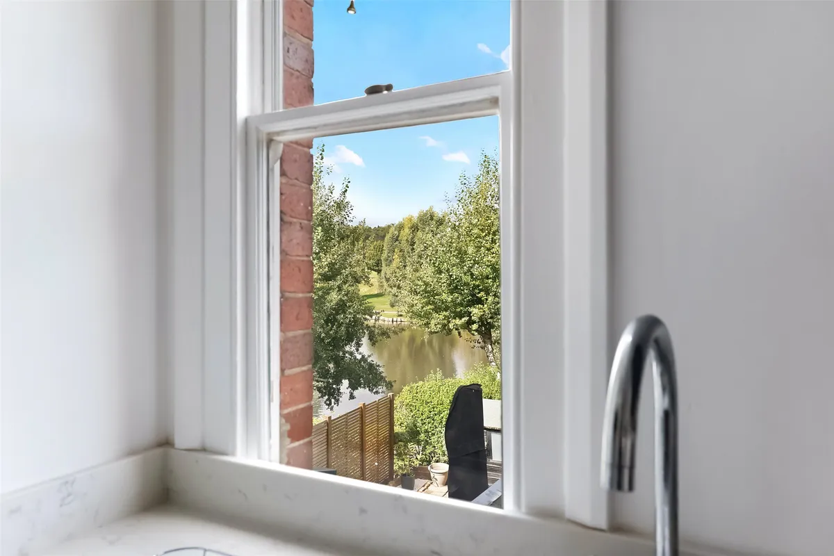 Rothes Road, Dorking, Surrey, RH4