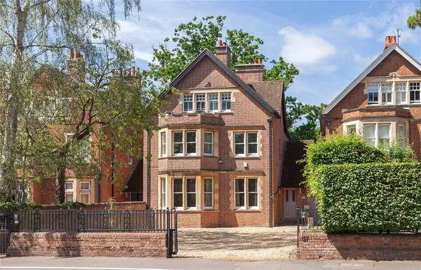 Woodstock Road, Oxford, Oxfordshire, OX2