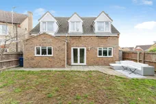 Walnut Tree Walk, Wimblington, March