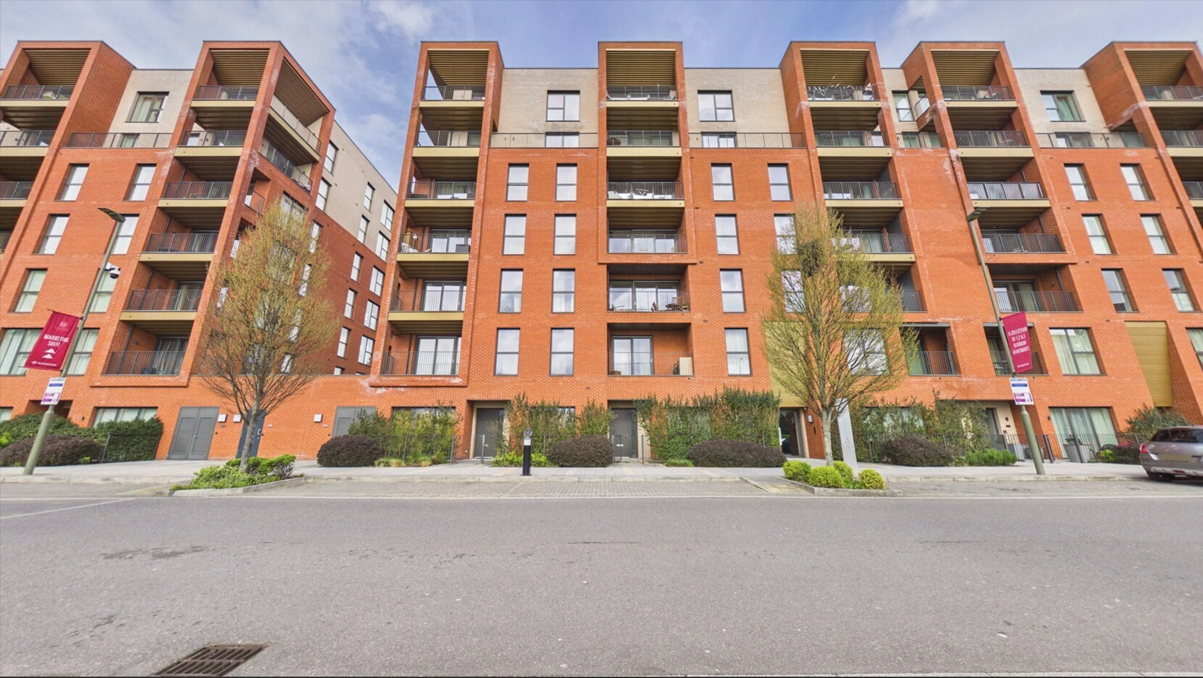 Property at Lismore Boulevard, London