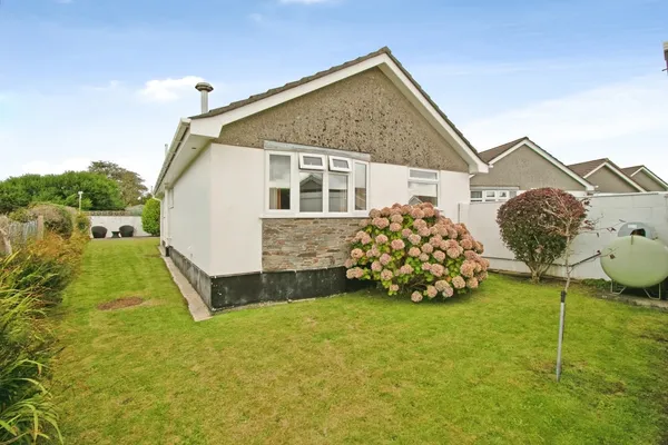 Boskenna Road, Four Lanes, Redruth, C...
