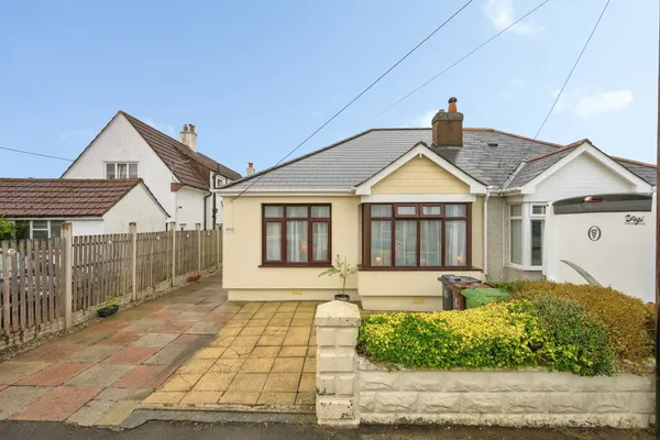 Bowden Park Road, Plymouth, Devon, PL6