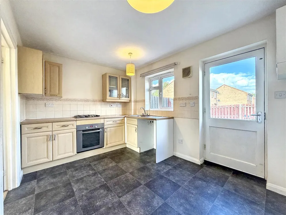 Property carousel item 3