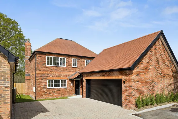 Greenacres Park, Storrington, RH20