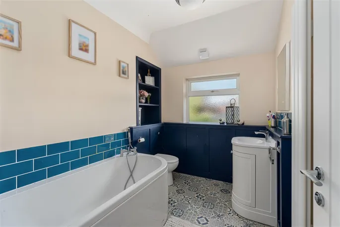 Property carousel image 14