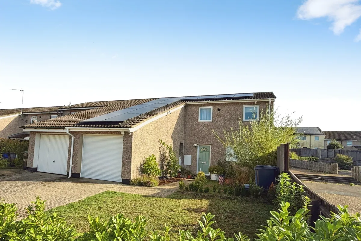Sandpiper Close, Haverhill