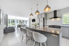 Ballinger Road, South Heath, HP16 photo 2