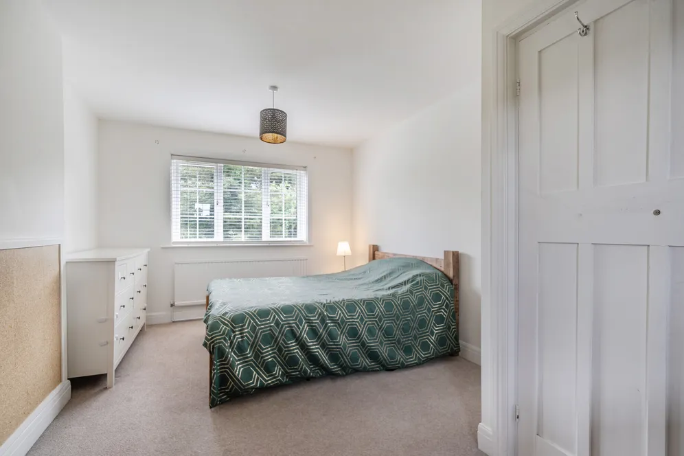 Ballinger Road, South Heath, HP16 photo 15