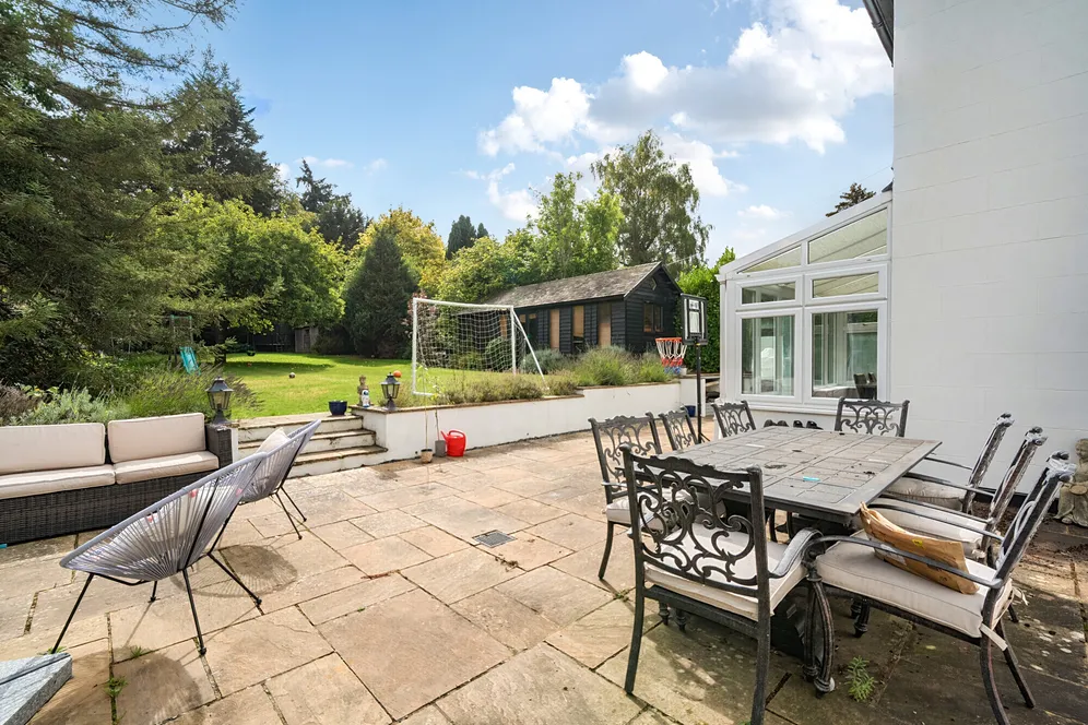 Ballinger Road, South Heath, HP16 photo 18