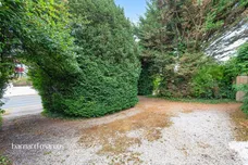 Brighton Road, Hooley, Coulsdon