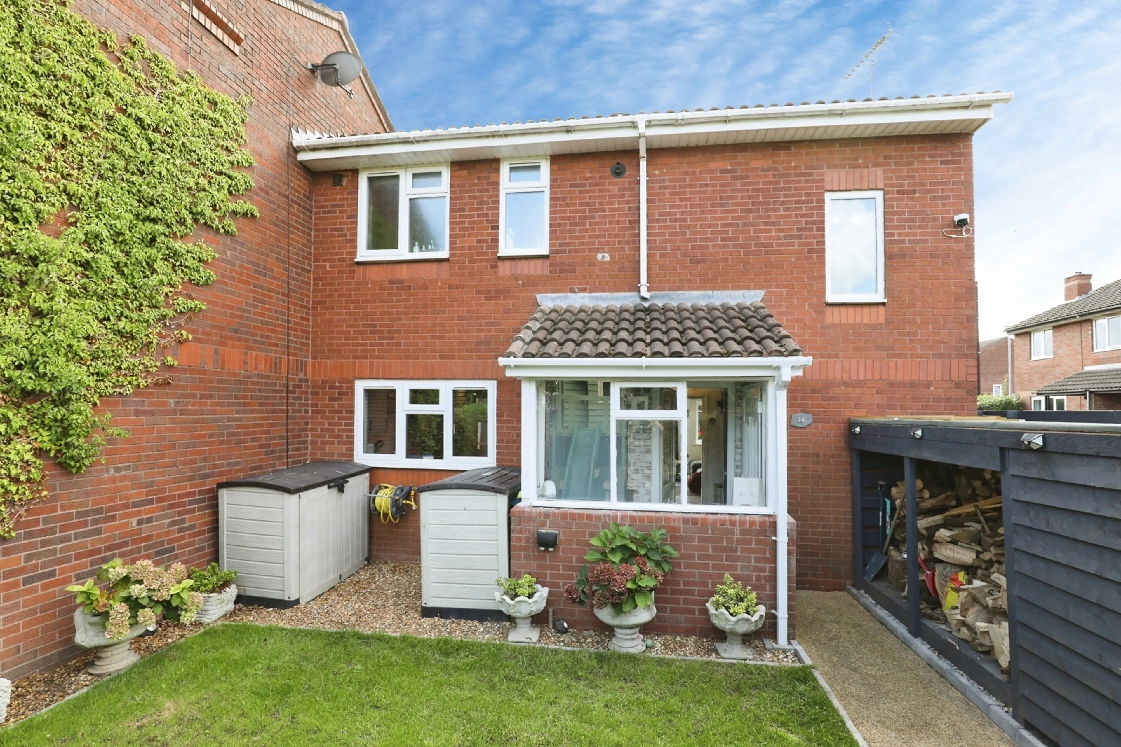 Property photo 0