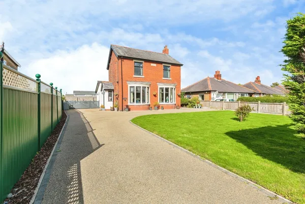 Lytham Road, PRESTON, Lancashire, PR4