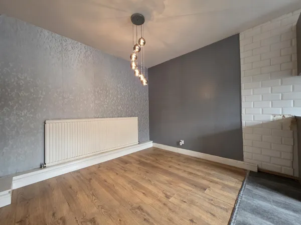 Wychbold Close, Willenhall, WV12