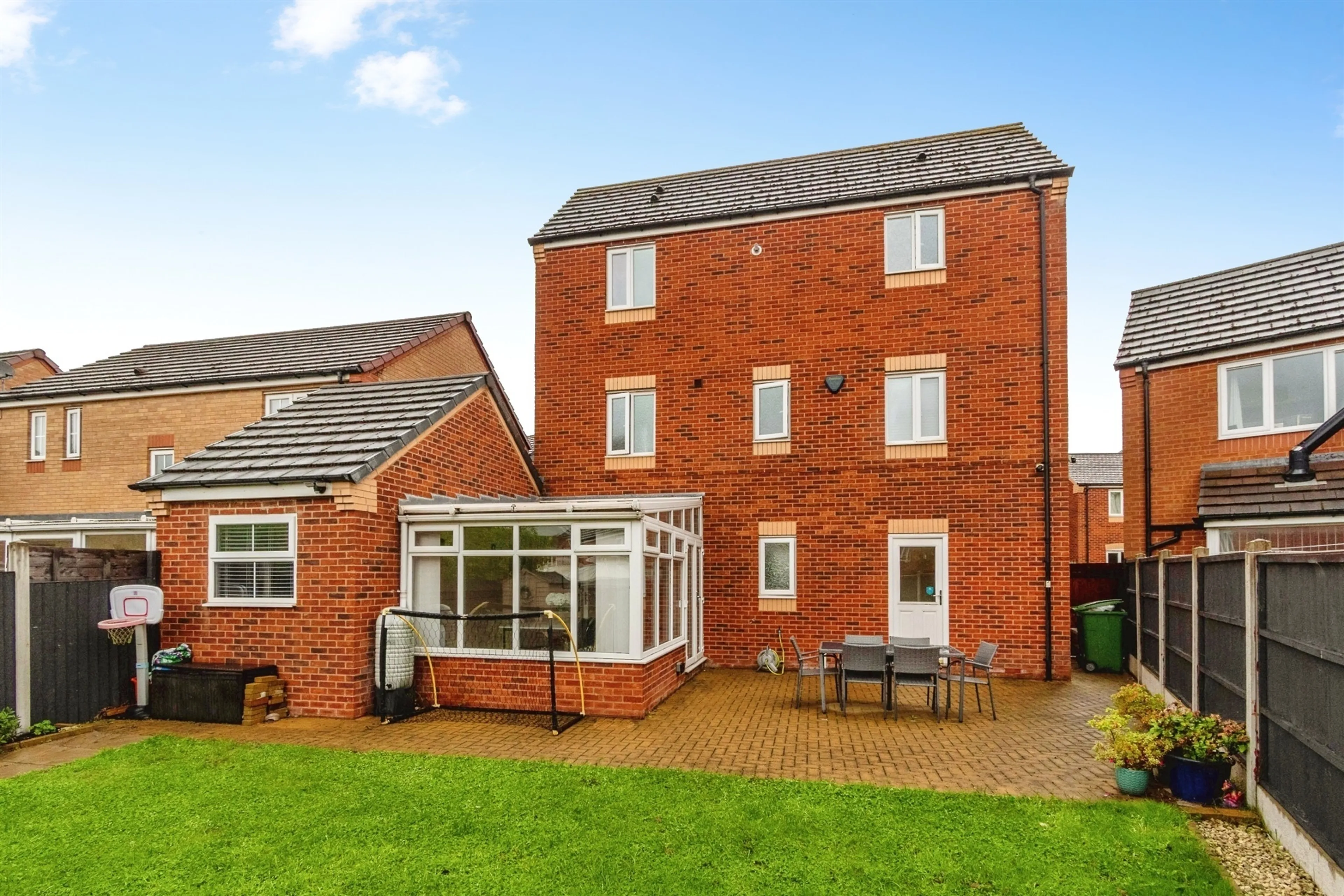 Property photo 28