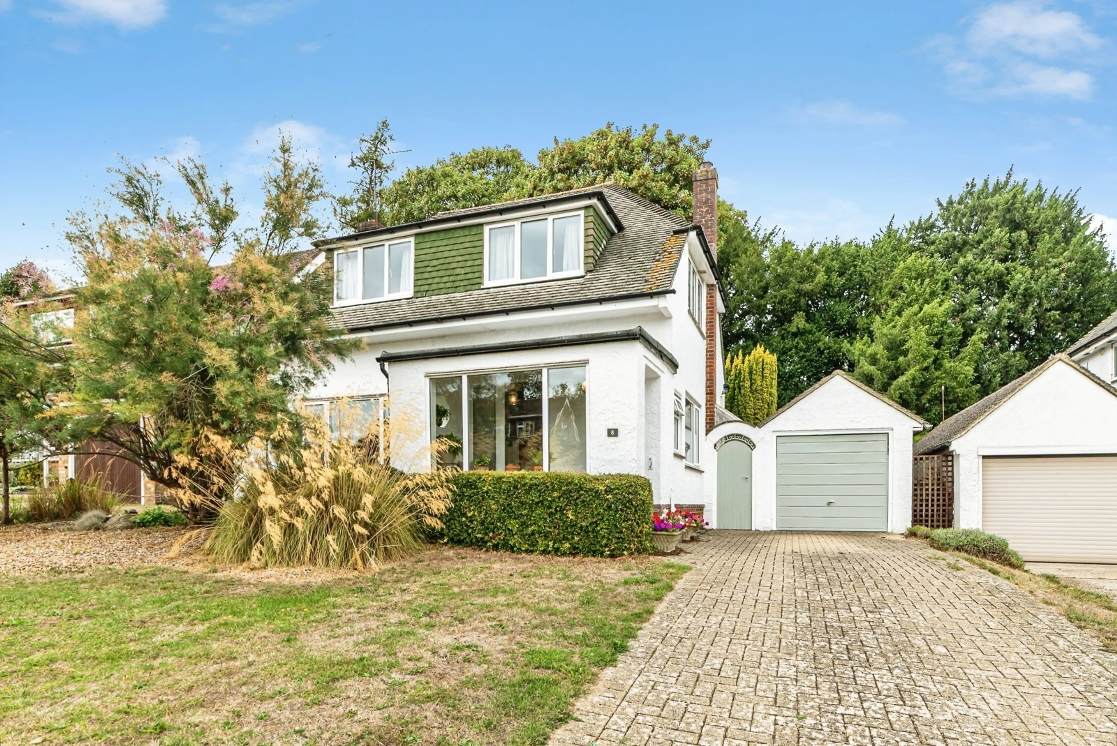 Property photo 0