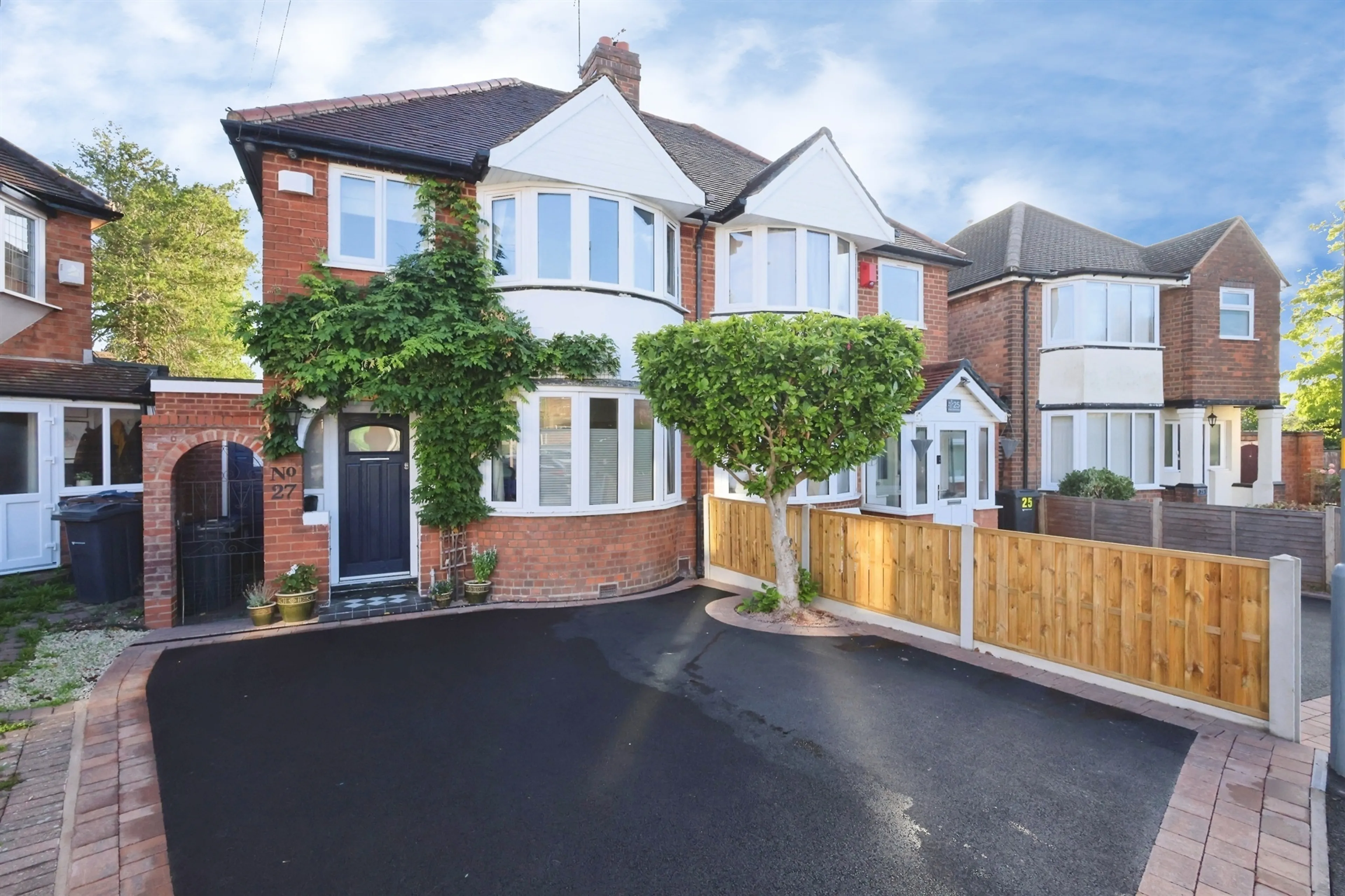 Property at Leavesden Grove, Birmingham