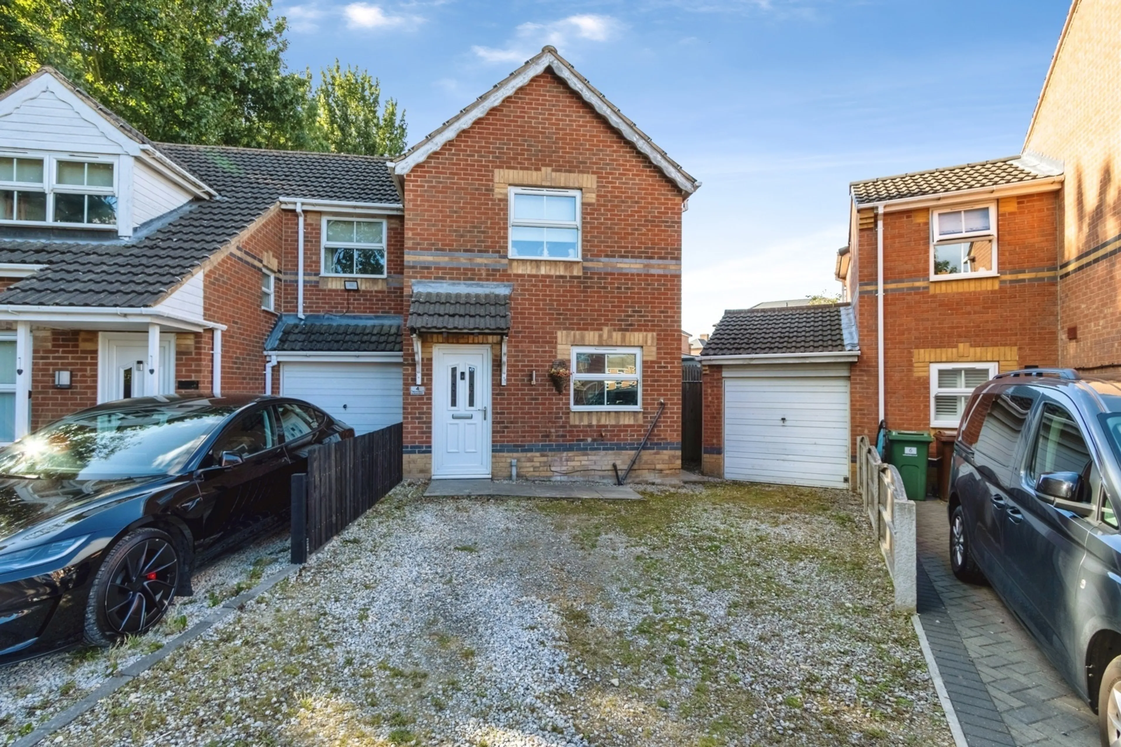 Property photo 0