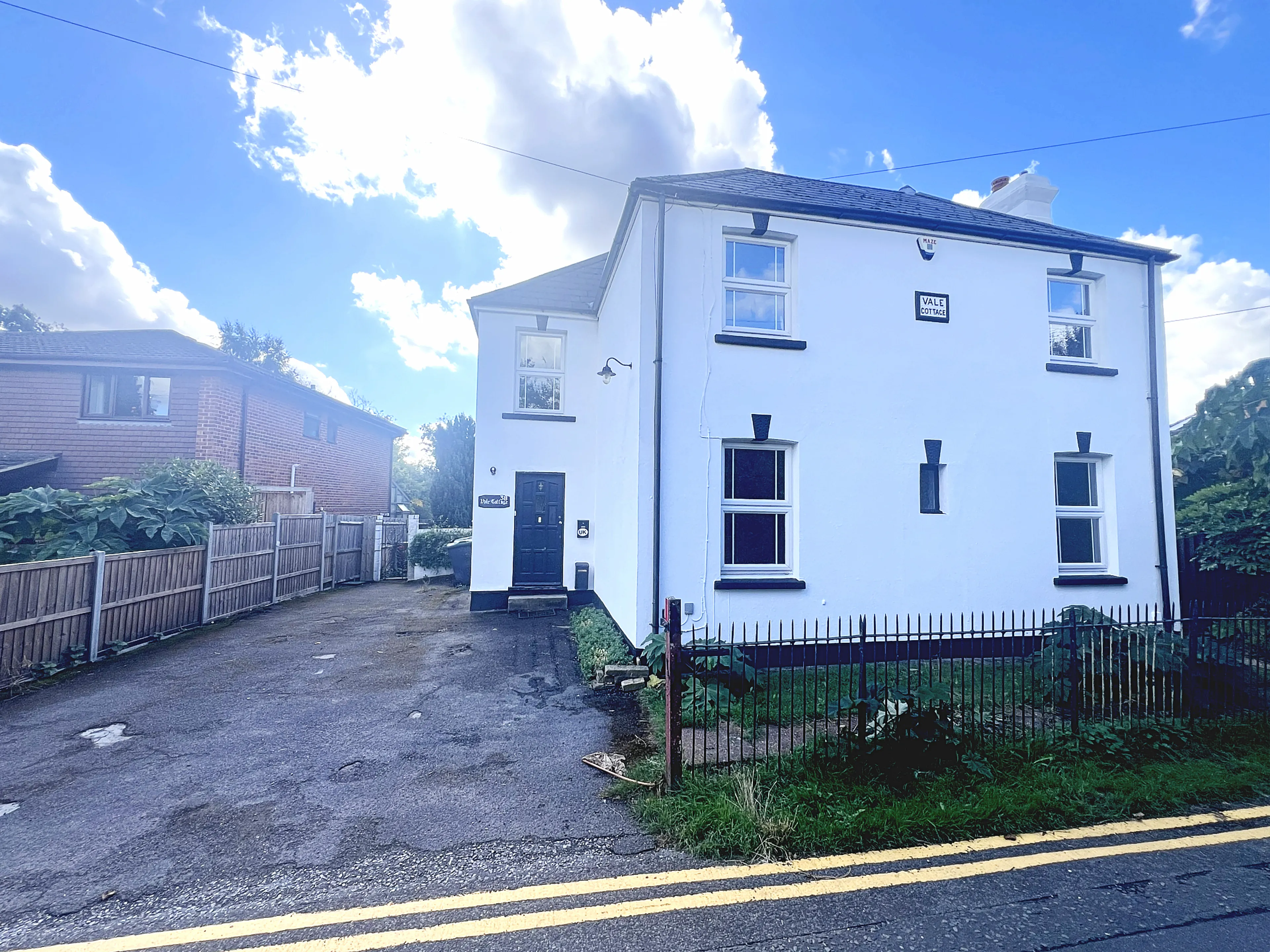 Property photo 0