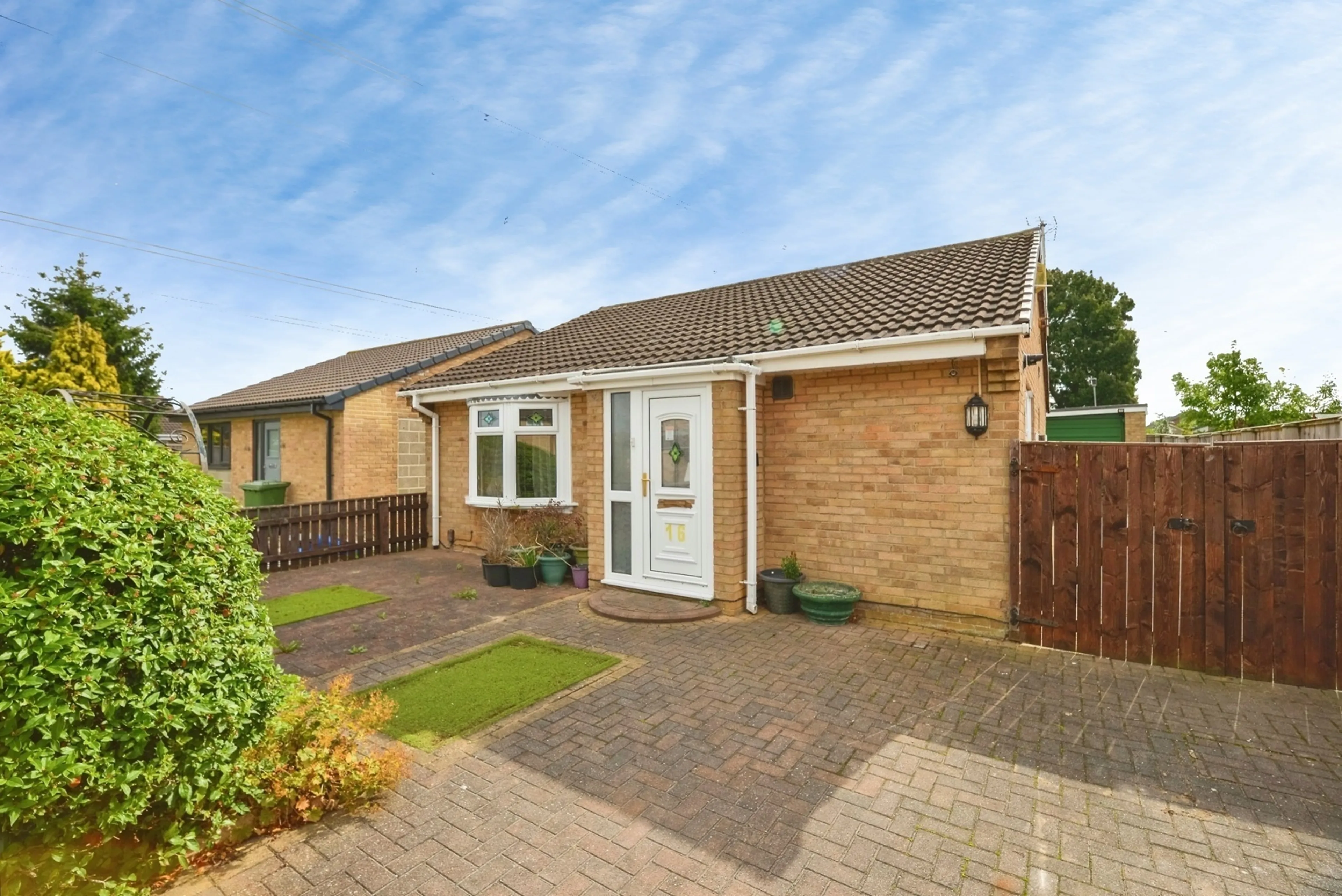 Property photo 0